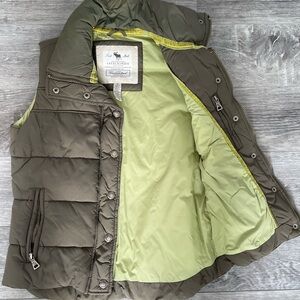 Abercrombie & Fitch Khaki Puffer Vest with Lime Interior